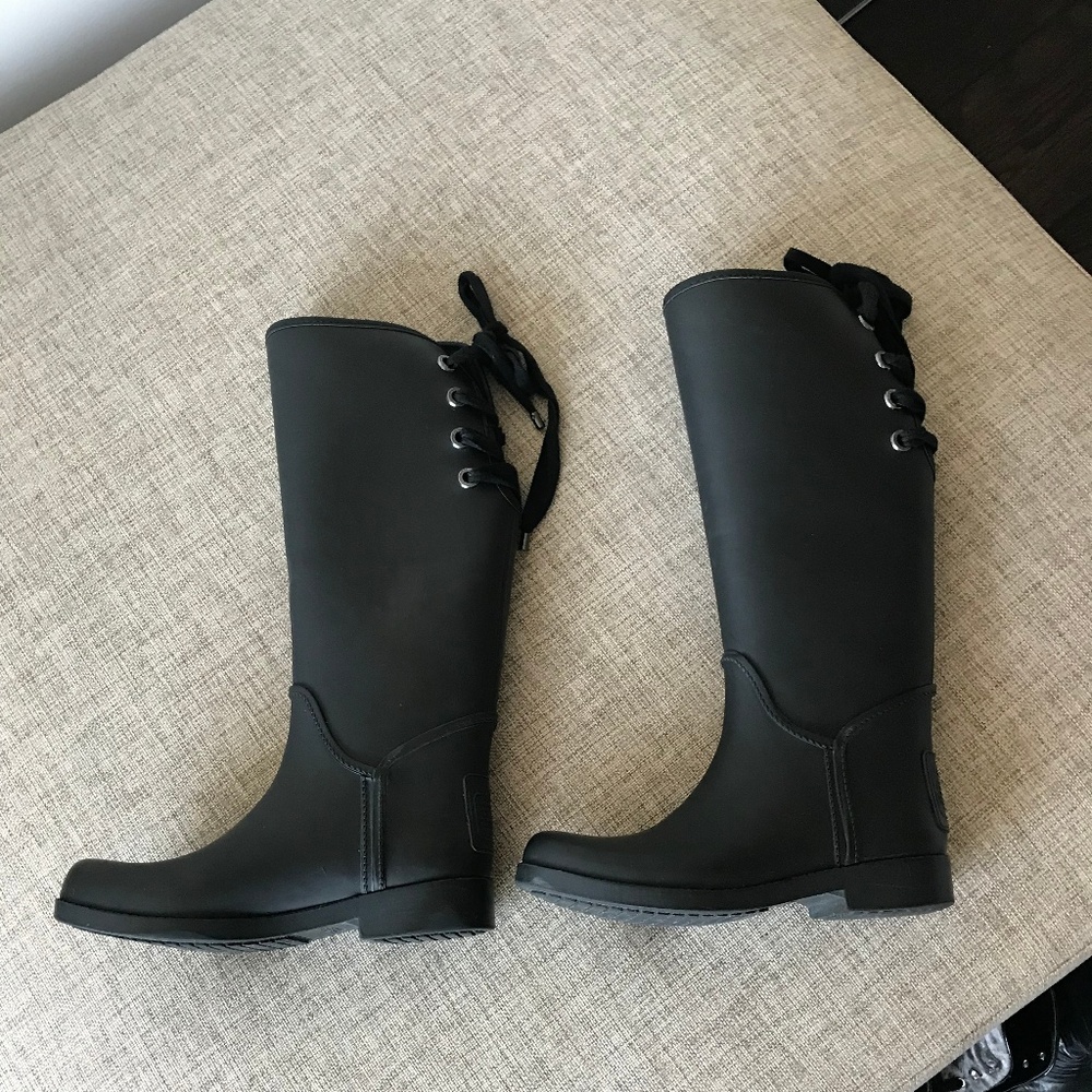 Coach Rainboots (Matte Black) Size 7